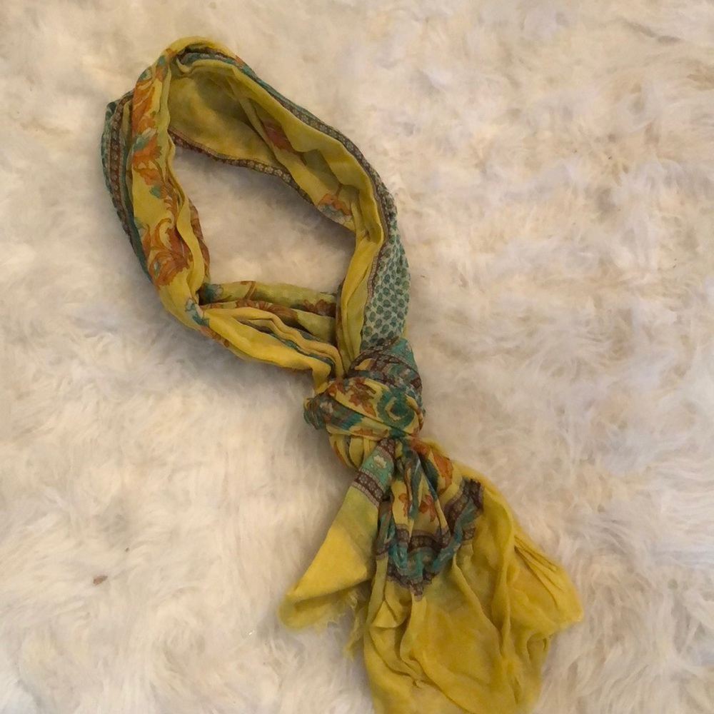 Forever 21 lightweight scarf
